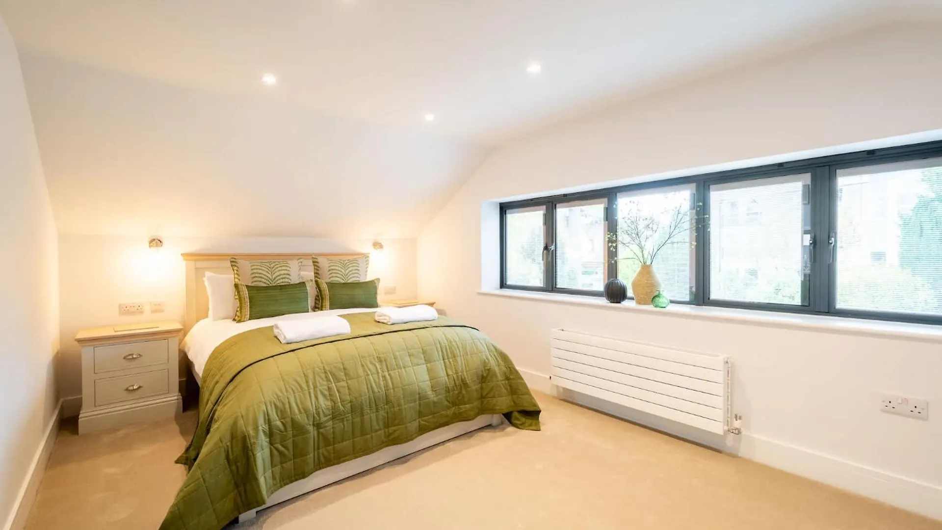 Holiday home Luxurious House Lodge & Garden Private Parking GLOUCESTERSHIRE